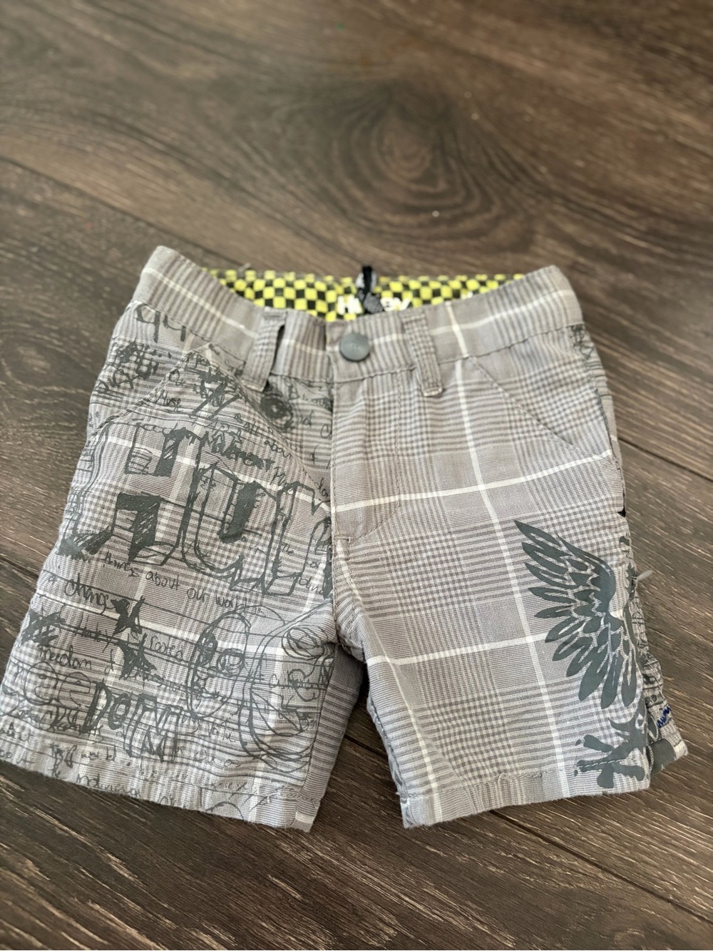 Hurley Gray Plaid Graphic Boys Shorts 6M